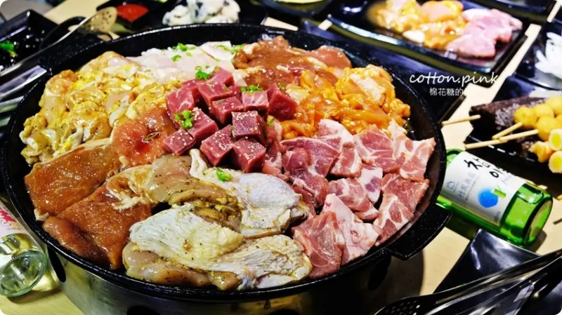 台中沙鹿韓式烤肉吃到飽！豬對有超狂肉山把我的胃淹沒啦～ - 棉花糖的天空