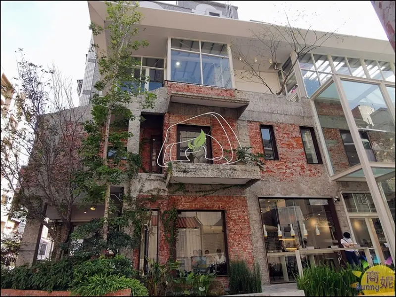 台中絕美茶飲店吃茶三千新推出女神系飲品!茶飲界精品等級鮮萃台灣茶,空中茶園紅磚老宅台中必訪IG景點 - 商妮吃喝遊樂