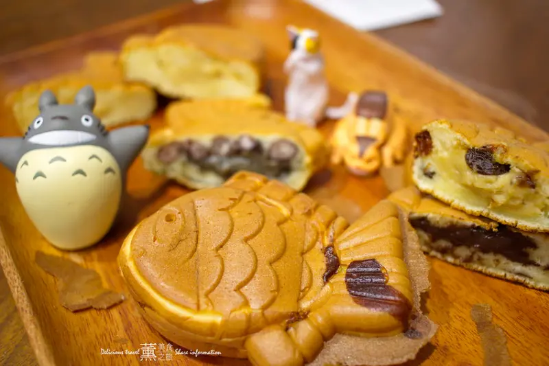 「台中甜點」Mee Ting魚菓燒專賣店-平價甜點推薦/隱藏巷弄小道內。每日限量販售，口味隨機賣完就收，逢甲銅板甜點真心推薦。