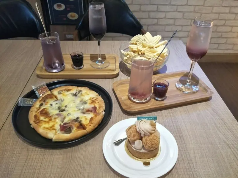 台北大安區咖啡輕食、甜點鬆餅、氣泡飲、披薩各式小品優質推薦『品牌空間新銳咖啡BrandSpace & Sensory cafe 』休憩談天放鬆的愉悅高質感咖啡廳～～