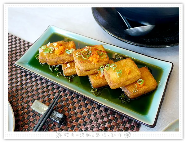 [高雄食記] 融 中式。新作~高雄景觀餐廳推薦！50層樓居高臨下賞夜景！招牌東坡小鮮肉、融味左宗棠雞球、明太子老皮嫩肉！