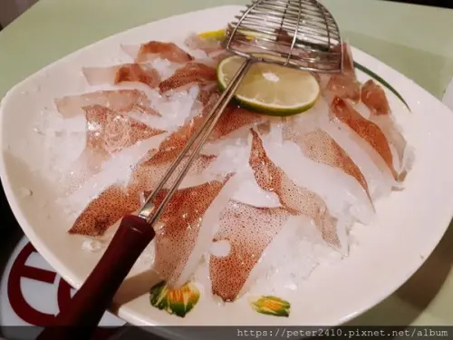 【基隆】湯之城海鮮涮涮鍋仁二店│價格親民，肉嫩湯頭好，還有冰沙喝到飽