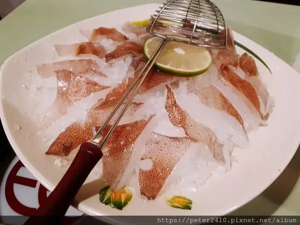 【基隆】湯之城海鮮涮涮鍋仁二店│價格親民，肉嫩湯頭好，還有冰沙喝到飽
