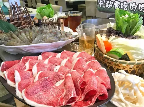 新莊美食！！覺醒幸福鍋物──用料好實在~