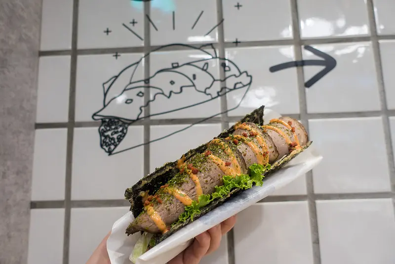 | Taiwan Taipei 台灣 台北 大安區 忠孝敦化站 ☻ 丸米 RIZO | 創意米食料理 . 紙包飯和米塔可 . 可愛創新又方便好吃