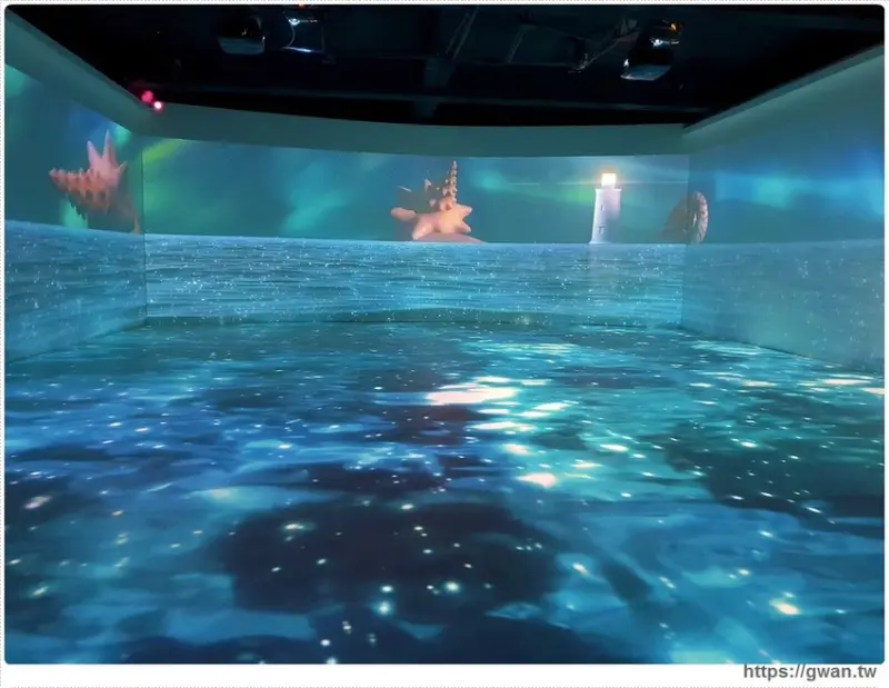 馬祖最新景點，一年四季都能看到藍眼淚 ！！