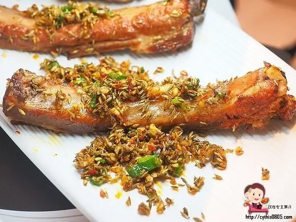 桃園第一家1010湘來啦，位置就在中壢SOGO八樓，想吃好吃的湘菜不用再跑台北啦!!!