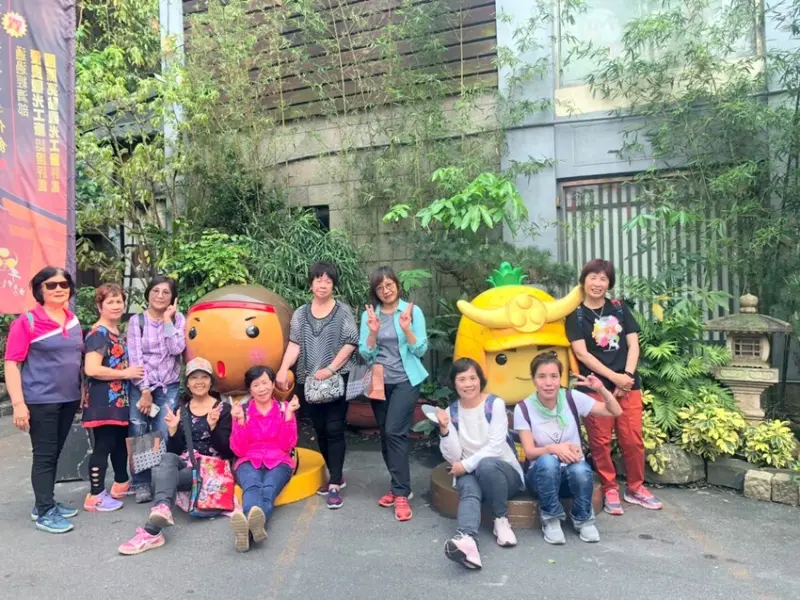 土城景點-手信坊創意和菓子文化館-好玩、好拍、好看、產品多樣化.試吃有意思