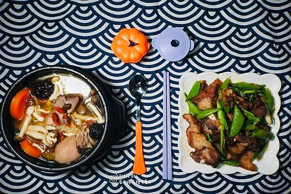 年節伴手禮推薦 金德老爹雲南麻辣臘肉 臘肉食譜推薦 清燉豬腳臘肉湯 甜豆筴炒臘肉 辦公室團購 宅配人氣美食 花椒粒在舌尖上舞動