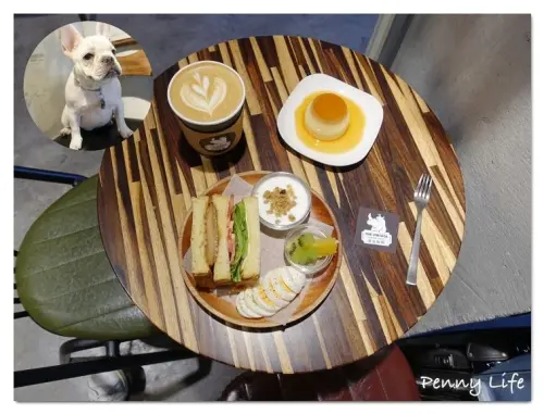 【台北】信義區文青風輕食咖啡外帶吧-老皮株式會社/療癒法鬥店狗(有menu)