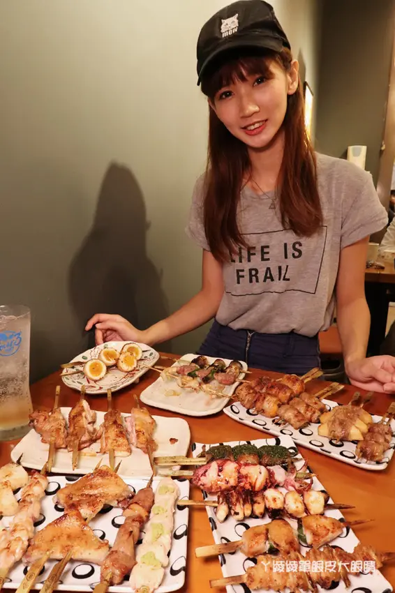 燃手串新竹北門店，城隍廟附近美食推薦，營業到凌晨 - ㄚ綾綾單眼皮大眼睛