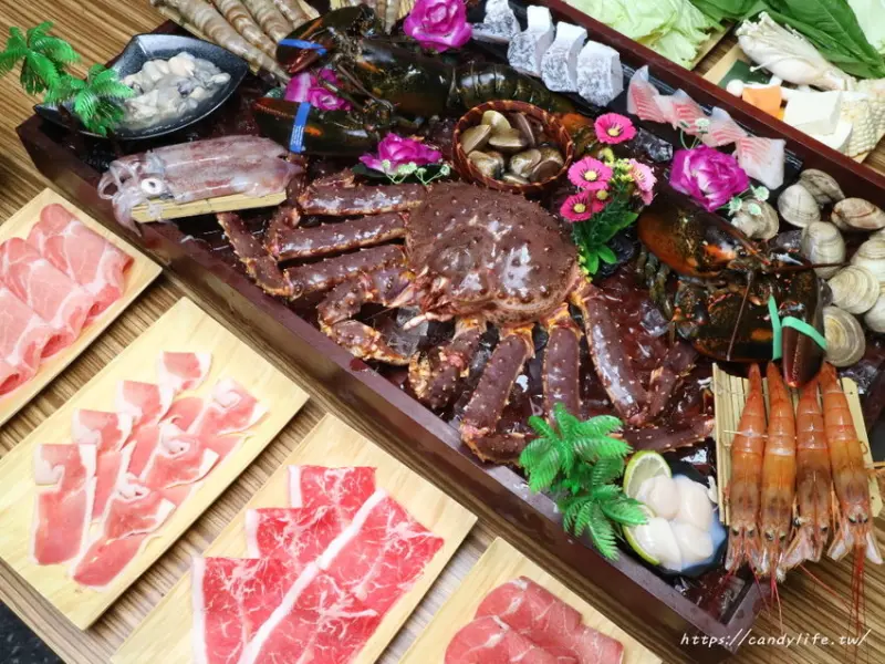 聖誕限定！超狂活體帝王蟹盛合套餐，數量進入倒數！想吃請趁早～