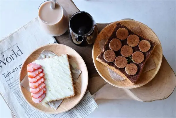 大同早午餐-城西時光Childish，文青咖啡館，特色吐司、咖啡，輕食、下午茶新選擇，近台北車站、台北後站、台北地下街Y13出口