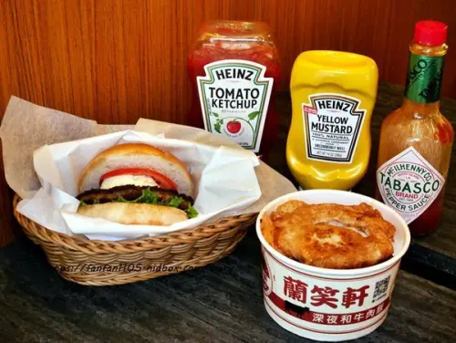 台北美食【Wagyu Burger 和牛漢堡】#美式餐廳 #高cp值 #和牛漢堡 #和牛滷肉飯 #生酮漢堡 #信義安和站