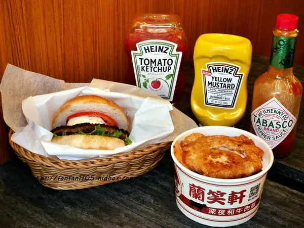 台北美食【Wagyu Burger 和牛漢堡】#美式餐廳 #高cp值 #和牛漢堡 #和牛滷肉飯 #生酮漢堡 #信義安和站