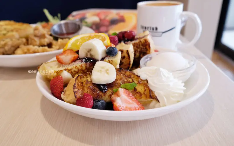 台中梧棲│Ivorish法式吐司專賣店-海外首家，日本超人氣法式吐司進駐台中三井Outlet，鹹甜口味都有 - 藍色起士的美食主義