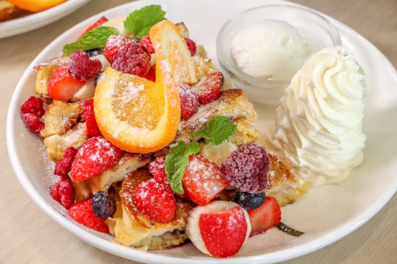 台中悟棲，Ivorish法式吐司專賣店~日本九州美食進駐三井Outlet。 - 微笑Joe幸運