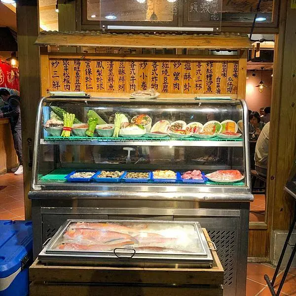 士林夜市附近的美味台菜餐廳｜鵝肉川食堂