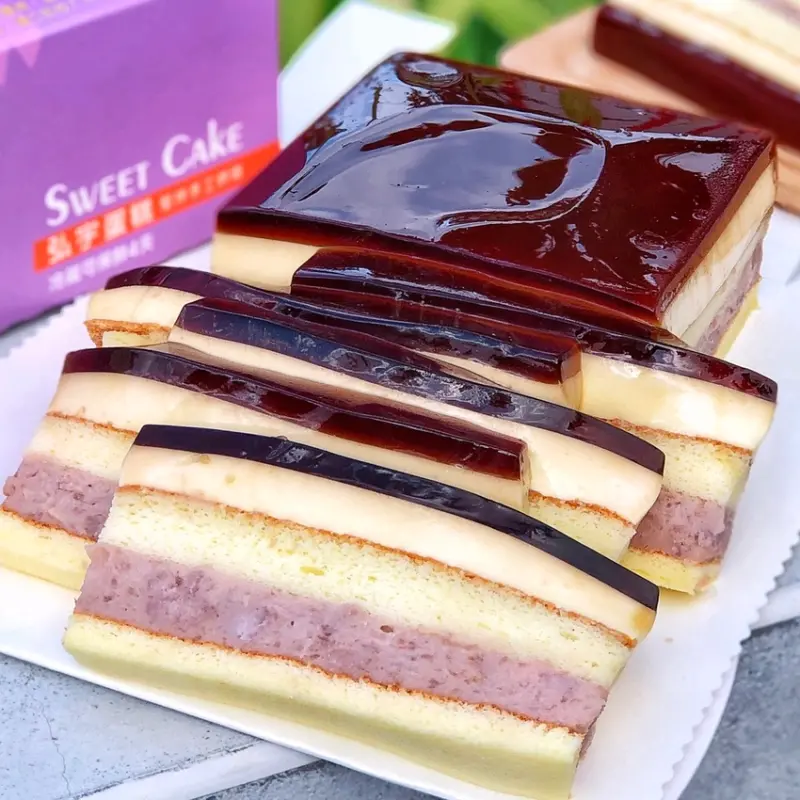 《花蓮*弘宇蛋糕》花蓮不要再只買麻糬、剝皮辣椒啦~!每來必買的超人氣伴手禮『芋泥奶酪』!保證帶回家放桌上大家搶著吃~