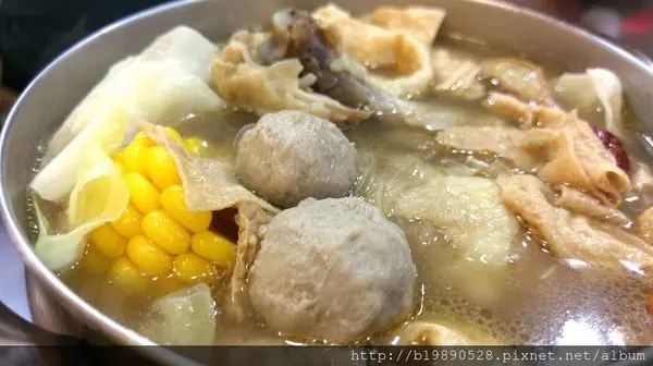 【美食】台中 忠孝夜市 一級棒讚火鍋@個人小火鍋/燒酒嫩雞鍋