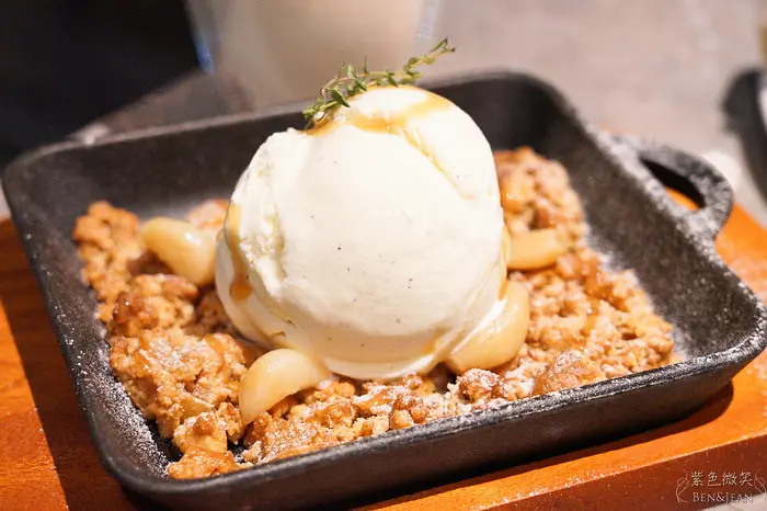 Mad for Garlic大蒜餐廳▋來自韓國以大蒜為主題的餐廳，聽說在香港、新加坡的評價都很棒，大蒜風味的再提升，去除辛辣味，顛覆對味覺的想像，也是味蕾的新體驗，(捷運101站美食微風南山)