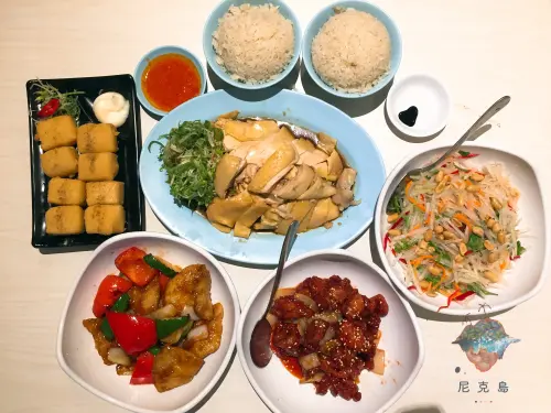 美食｜台北｜大安｜要嘛新加坡，要嘛來這裡。文慶雞。新加坡文東記台灣直營店