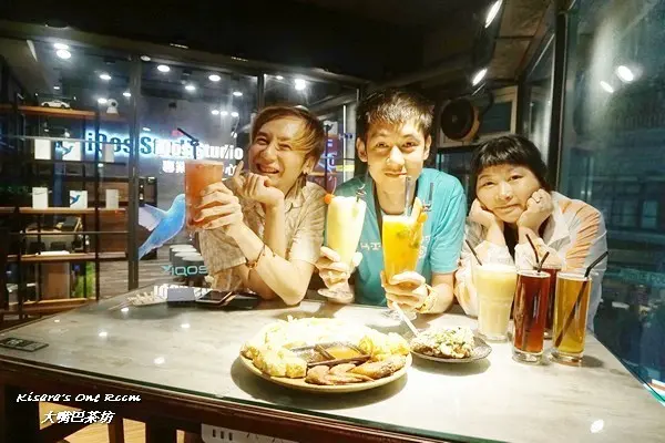 基隆廟口簡餐下午茶／火鍋餐廳．休閒聚會還是茶店最好──大嘴巴茶坊