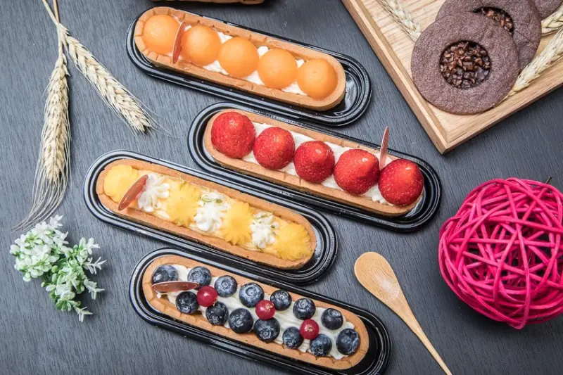 [台北信義]微風南山甜點推薦！網美必買法式水果閃電塔！Patisserie F2 法式甜點-微風南山店 - 大手牽小手。玩樂趣