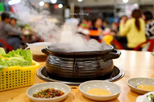 【台中豐原】隱藏版宵夜食補『三豐薑母鴨』。炭火薑母鴨｜超寬敞百人用餐環境｜附專屬停車場｜豐原宵夜推薦