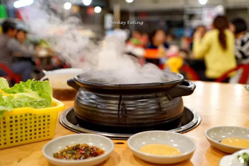 【台中豐原】隱藏版宵夜食補『三豐薑母鴨』。炭火薑母鴨｜超寬敞百人用餐環境｜附專屬停車場｜豐原宵夜推薦