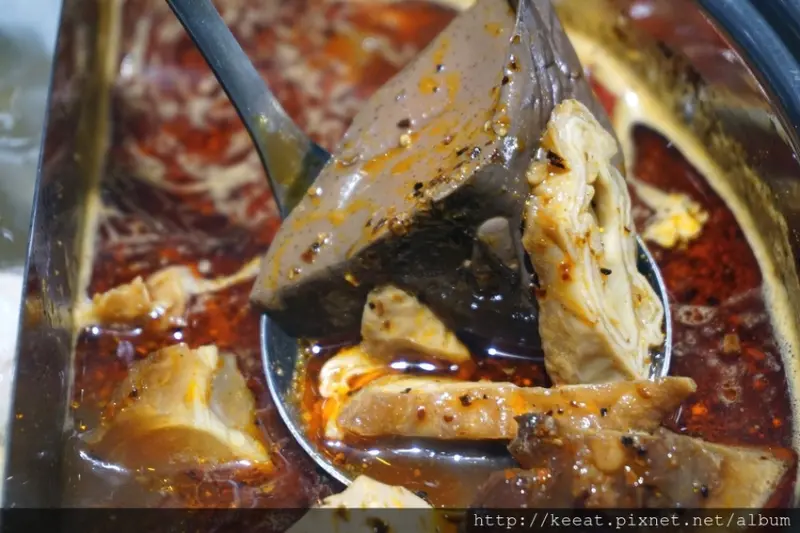 (新開店)平價味道品質不錯 而且一人就能享用的 - 一彤麻辣鴛鴦涮涮屋@芝山站@天母SOGO