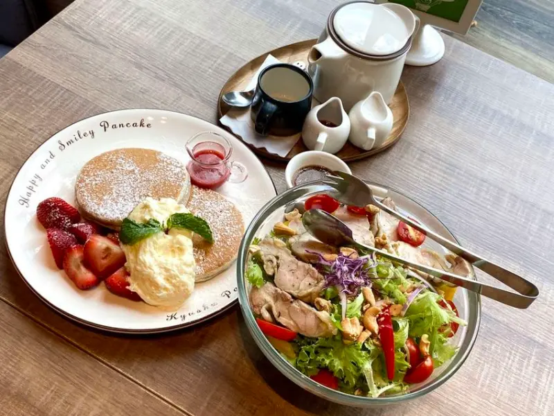 【台北信義區-九洲鬆餅cafe】日本九州鬆餅下午茶－微風南山艾妥列店，101逛累了，就來個愜意放鬆的午茶約會吧！