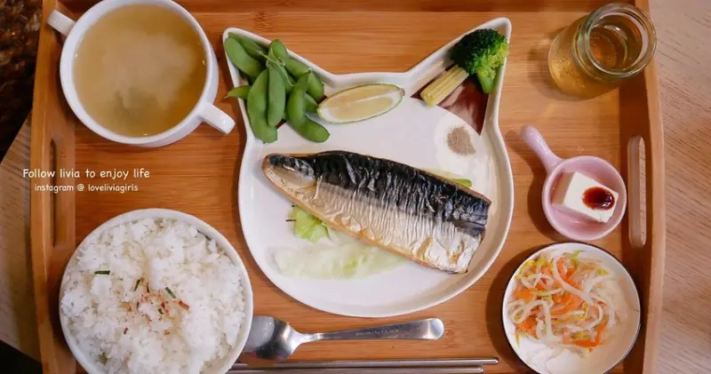 【宜蘭親子餐廳】熊與喵咖啡 天然食材料理│手沖咖啡│室內遊戲室│戶外遊戲區 ❤跟著Livia享受人生❤