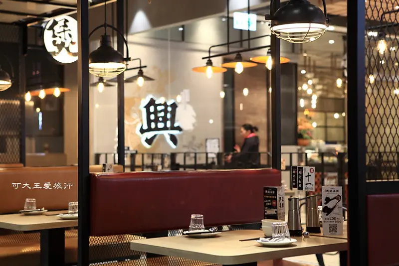 台北微風南山美食 興記菜館 香港最強煲仔飯來台