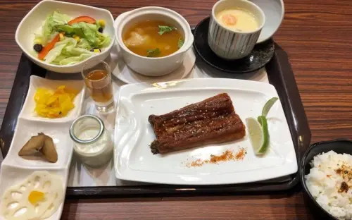  ❤嘉義隱藏版美食~咖哩控不可錯過!!『榮 丼飯 定食』  還有高CP的黃金豬排定食