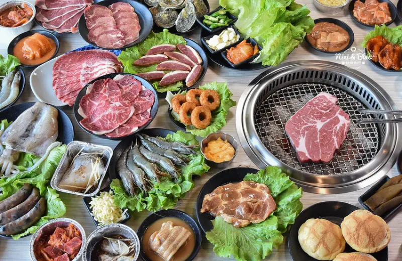 愛烤愛對囉 燒烤吃到飽|台中燒肉吃到飽，不分平假日午晚餐均一價466元起，近台中火車站 Nini and Blue 玩樂食記