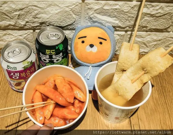 韓國叔叔korea uncle台灣也吃的到韓國魚板天婦羅湯~還有招牌起司辣炒年糕~總店台北士林 中壢店和新竹店新開幕~