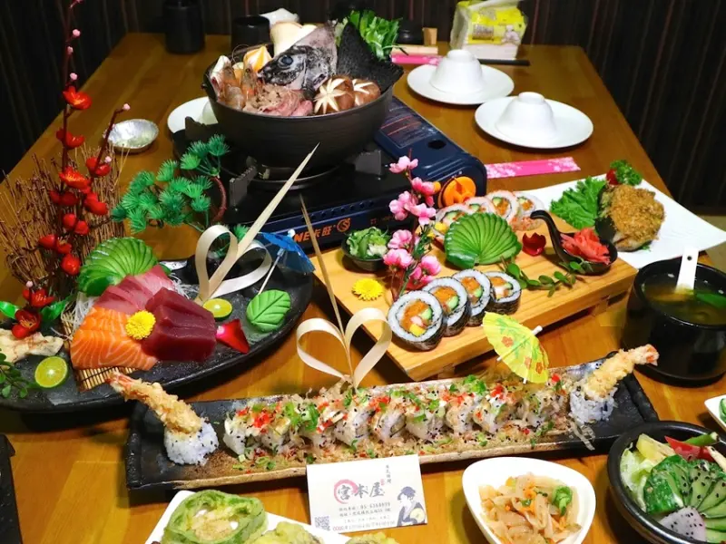 虎尾宮本屋：雲林虎尾的超人氣美味日式料理餐廳，炸蝦壽司超浮誇/日式便當平價美味又飽足｜雲林.虎尾聚餐餐廳推薦/近虎尾科技大學 - 進食的巨鼠