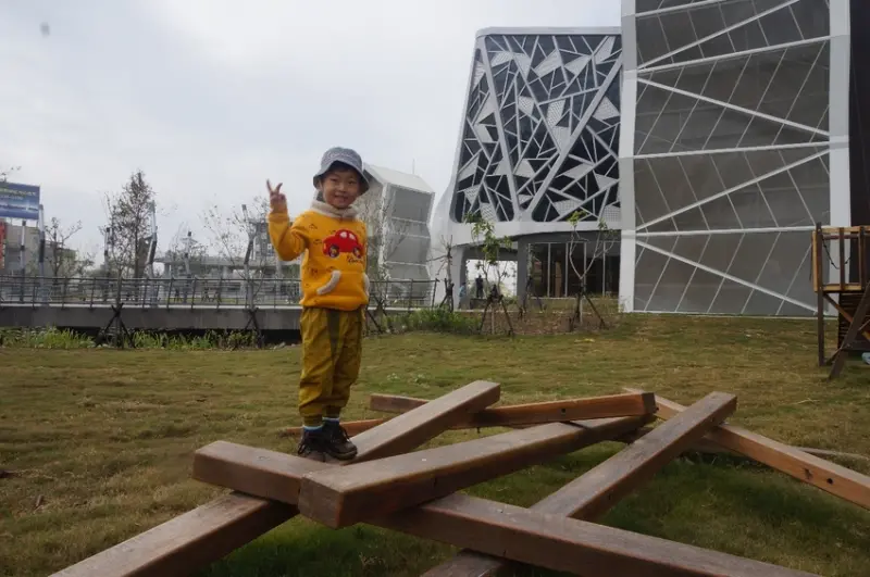 台江文化中心~台江文化中心圖書館、台江劇場、終身學習棟(社區大學)~三合一新安南區台南文化中心