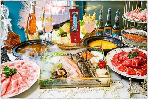 海鮮珠寶盒好華麗！台中火鍋浮誇無極限，豪華海鮮珠寶盒+20盎司肉品，「夢幻逸品」雙人套餐浪漫來襲~