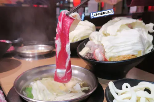 永和 火鍋-村上村屋,日式蔬果柴魚湯喝不膩,美國安格斯/菲力牛肉鍋物+海鮮拼盤199很划算.樂華夜市旁