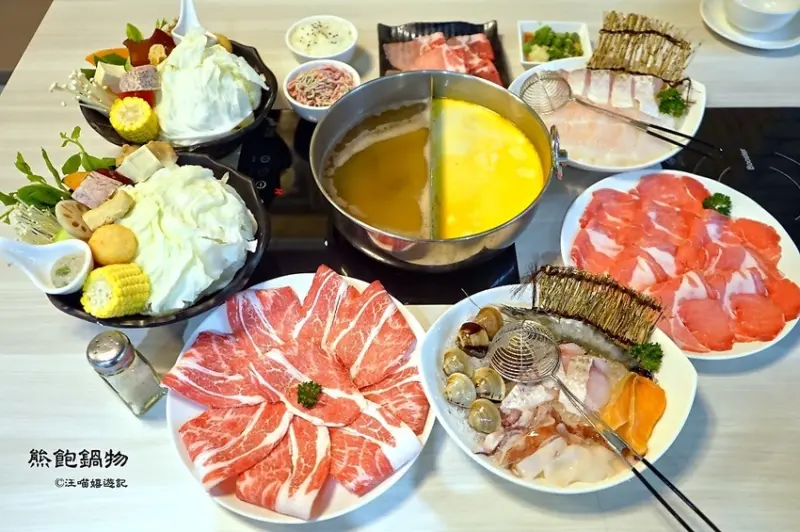 南京三民美食 ❤ 熊飽鍋物·東興店 ❤ 高級肉品平價消費 #熊飽鍋物主題式涮涮鍋店 #泰迪熊主題鍋物 #熊熊主題餐廳 #台北松山美食 #打卡送肉盤 #牛奶起司鍋 #平價涮涮鍋 #熊飽鍋物價錢 #熊飽鍋