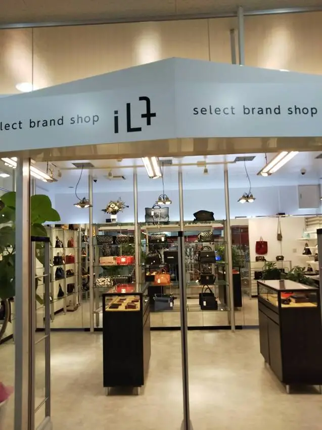 沖繩二手精品包行iLt 又有新的戰場啦（笑）