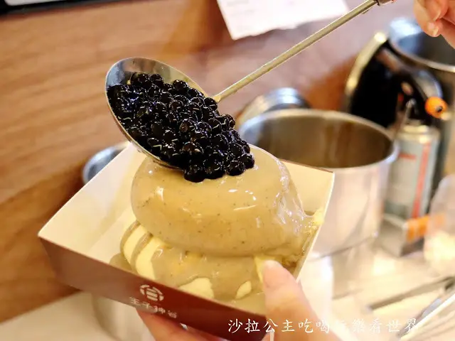 士林夜市美食『王子神谷』日式厚鬆餅/來自台南國華街的人氣甜點/捷運劍潭站