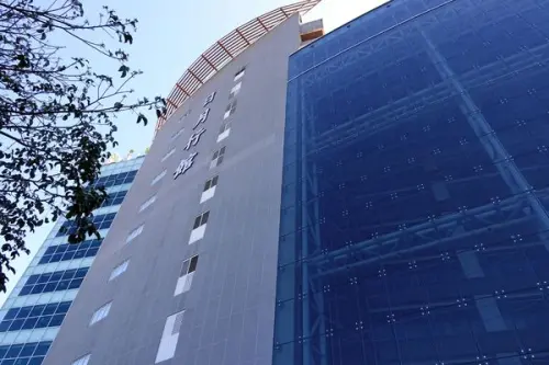 (胖樺食記)南投縣六星級” 日月潭‧日月行館國際觀光酒店” 。貴婦下午茶佐以無敵湖光山色美景。        
      