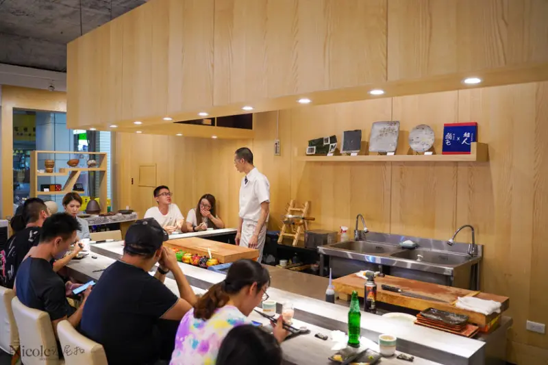 高雄日本料理推薦｜綠midori 無菜單日本料理，日本料理也可以像看秀，波士頓龍蝦三吃CP值最高的日本料理。 - 汀尼扣 Nicole