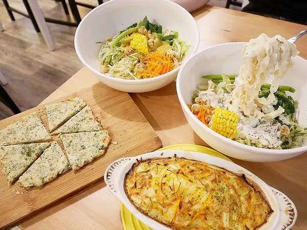 私廚房 Snuggles Kitchen - 台北天母蔬食餐廳，多種創新口味蔬菜拌麵、輕食、司康，多吃也不怕罪惡