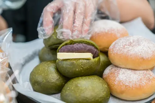 抹茶紅豆圓法2.0『moon baking』大安站最夯的排隊美食
