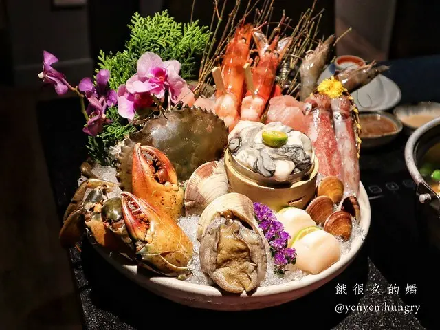 【捷運忠孝敦化站】竹苑Shabu－置身竹器環抱的典雅竹林中品嚐鍋物，卻能品嚐到新鮮生猛活沙公、各式浮誇海鮮