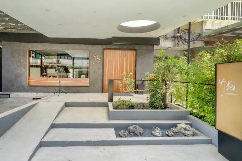 台北火鍋 竹苑｜鍋物話語自然流露，堆砌出最值得探訪的內涵 · 算命的說我很愛吃